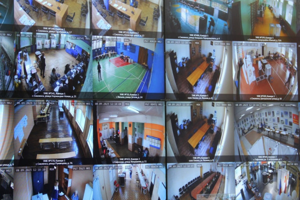На всех избирательных участках Смоленской области видеонаблюдение работает без сбоев