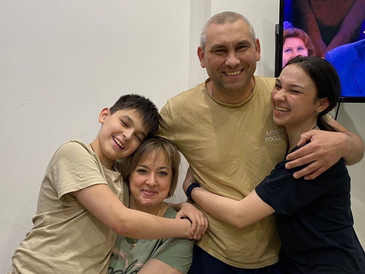 Семья из Смоленска победила во Всероссийском конкурсе «Семья года-2023»
