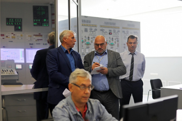 Эксперты Всемирной ассоциации операторов АЭС дали высокую оценку уровню эксплуатации Смоленской станции