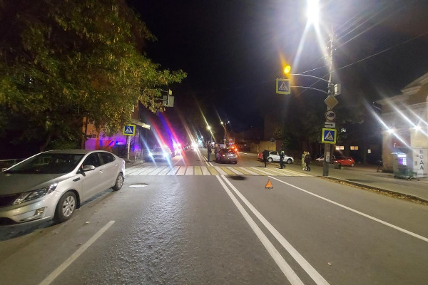 В Смоленске на улице Урицкого Hyundai сбил 44-летнего пешехода