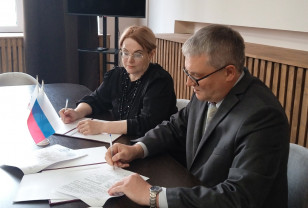 В Смоленске подписано соглашение между фондом ОМС и филиалом Государственного фонда «Защитники Отечества»