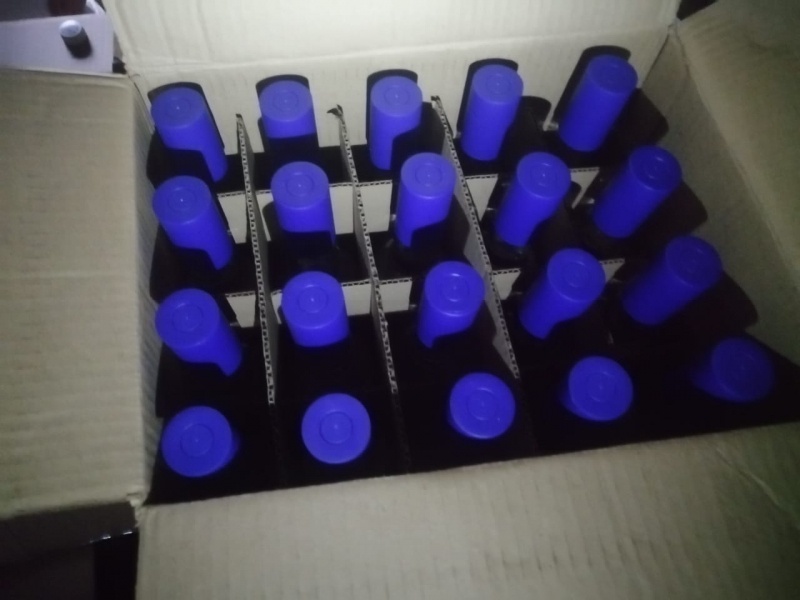 В Вяземском районе полиция изъяла из незаконного оборота более 400 литров спиртосодержащей продукции