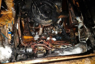 Смоляне спасли от уничтожения горящий «ВАЗ 21013»
