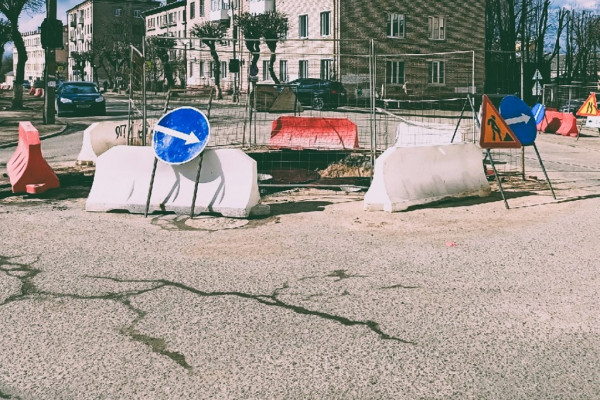 В Смоленском округе в 2026 году отремонтируют 14 участков дорог 