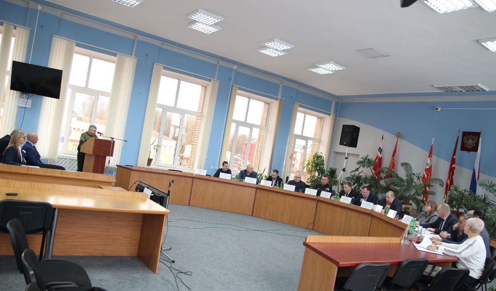 Дмитрий Близученко назначен исполняющим полномочия главы Рославльского района