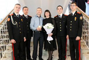 Смоленские судебные приставы приняли участие в церемонии передачи огня семейного очага «Сердце России»