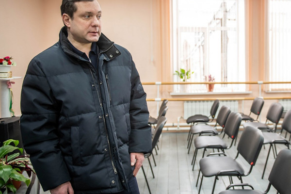 Президент трудоустроил бывшего губернатора Смоленской области Алексея Островского