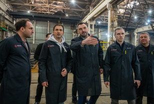 Василий Анохин и Ильшат Шагиахметов посетили завод «Дорогобужкотломаш»