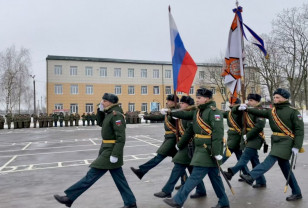 Артём Туров поздравил с 23 Февраля бойцов и командование Варшавской бригады ж/д войск