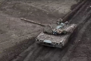 Танкисты группировки «Днепр» применили метод «танковой карусели» для уничтожения опорного пункта ВСУ 