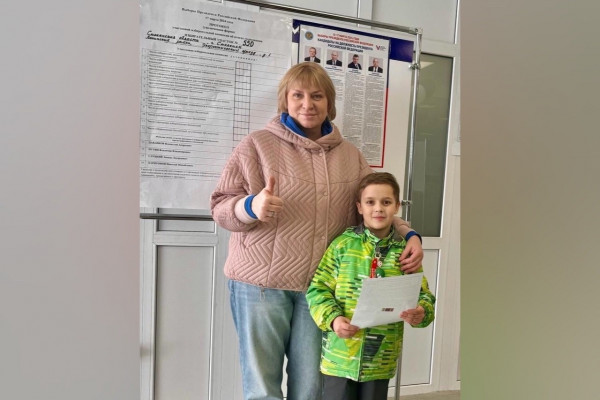 Зампред правительства Смоленской области проголосовала на президентских выборах