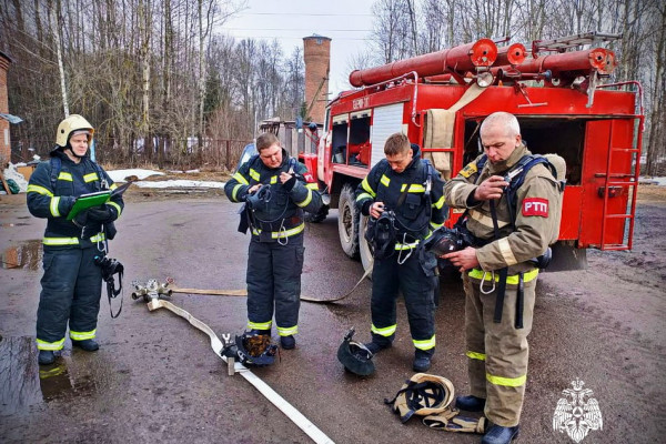 В Рославльском районе состоялось занятие пожарных