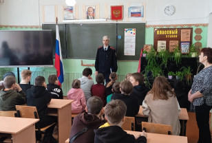 Смоленская транспортная полиция навестила школьников города Ярцево