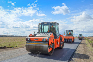 Федеральные дорожники проверили исполнение гарантий на объектах нацпроекта «Безопасные качественные дороги» в Смоленске