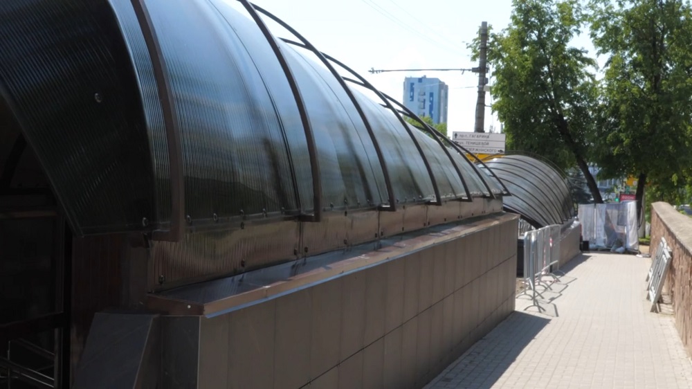 В Смоленске отремонтировали подземный пешеходный переход на площади Победы