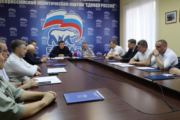 В «Единой России» восстановили членство в партии восьмерых смолян