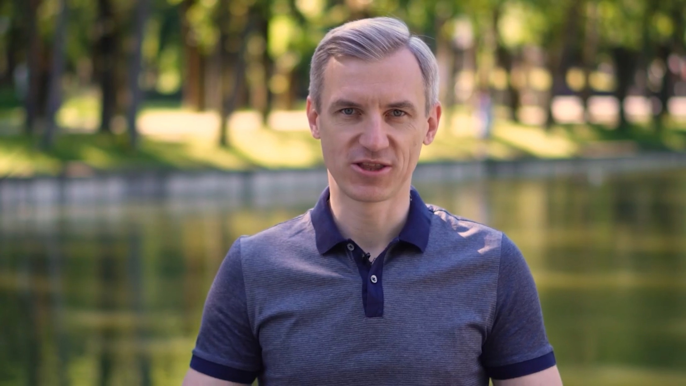 Губернатор Василий Анохин записал видеообращение ко Дню молодёжи