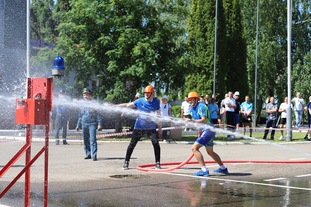 На Смоленской АЭС прошла эстафета огнеборцев