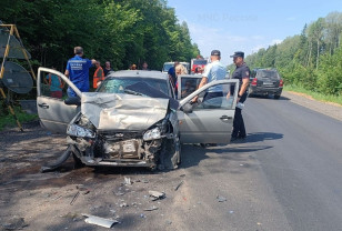 В Демидовском районе столкнулись четыре автомобиля