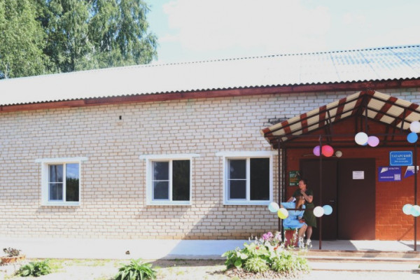 В Монастырщинском районе после капитального ремонта торжественно открыли Татарский сельский Дом культуры 