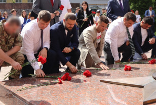 В Смоленске почтили память погибших детей Донбасса
