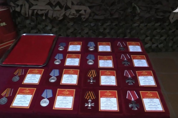 Десантники получили государственные награды в зоне специальной военной операции