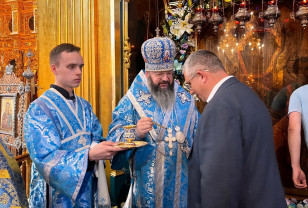 Александр Новиков поздравил смолян с Днём Смоленской иконы Божией Матери «Одигитрия»