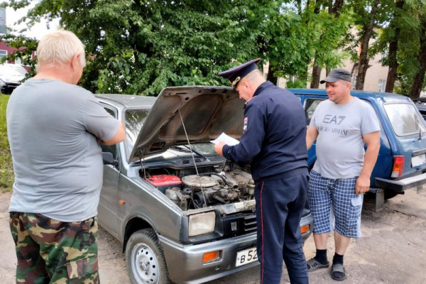 В воскресенье, 25 августа, в Смоленской области предоставление госуслуг по регистрации транспорта, выдаче и замене водительских удостоверений осуществляться не будет