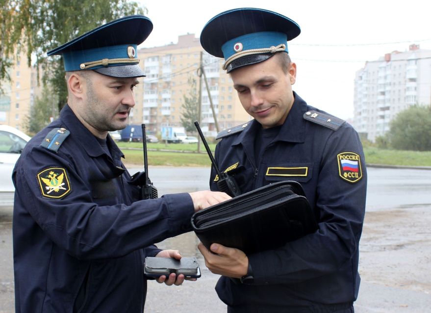 Жительнице Смоленской области придётся отработать 80 часов за долг своему ребёнку