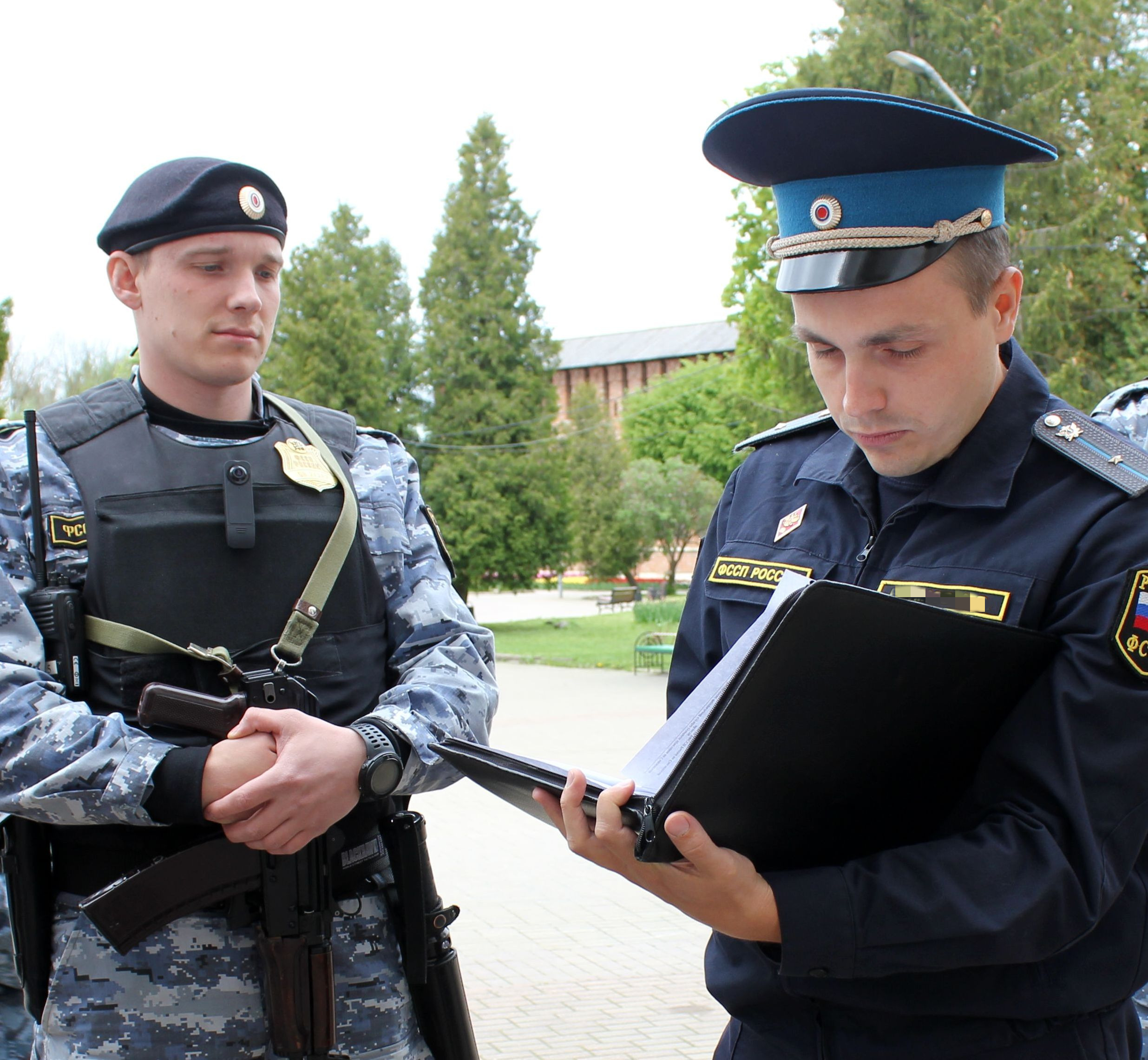 Смоленские приставы взыскали материальный ущерб за повреждённый в ДТП автомобиль