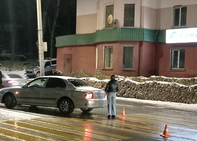 В Смоленске на Витебском шоссе иномарка сбила пешехода