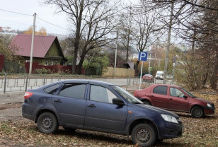 Смоленских водителей проверят, как они паркуются