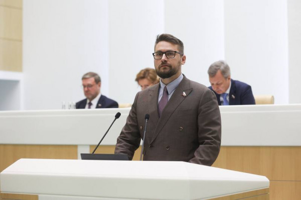 Руслан Смашнёв: Совет Федерации одобрил закон о памяти жертв геноцида советского народа