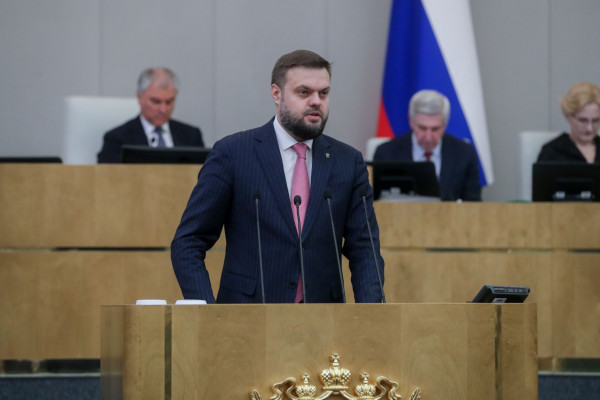 Артём Туров о законотворчестве, помощи землякам и развитии Смоленщины