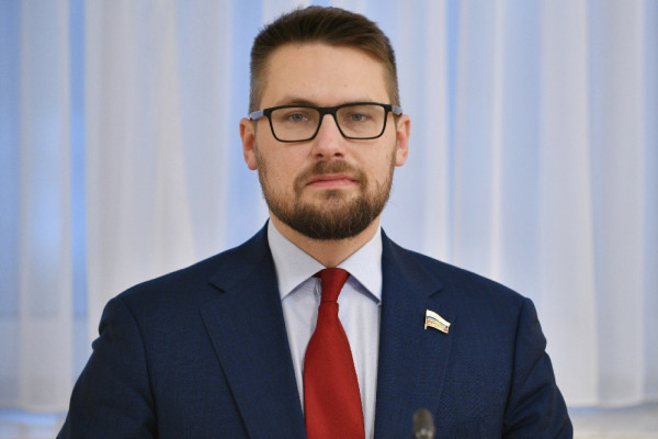 Руслан Смашнев: Герои, проявившие мужество и самоотверженность в боевых действиях, обладают огромным потенциалом