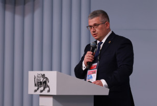 Мэр Смоленска выступил с докладом на форуме «Малая Родина – сила России»