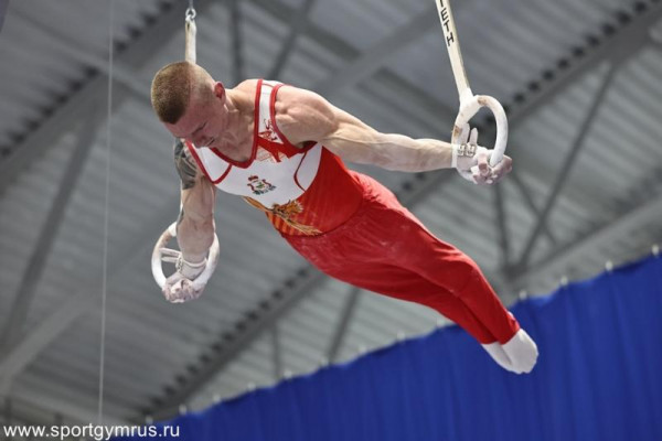 Смолянин Максим Ходыкин вышел в финал Кубка России по спортивной гимнастике