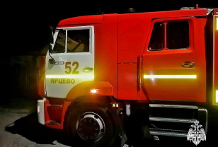 В Смоленской области в Ярцеве пожар уничтожил баню