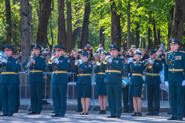 Военные музыканты отряда «Меркурий» Росгвардии играли в составе Сводного оркестра на параде в Смоленске