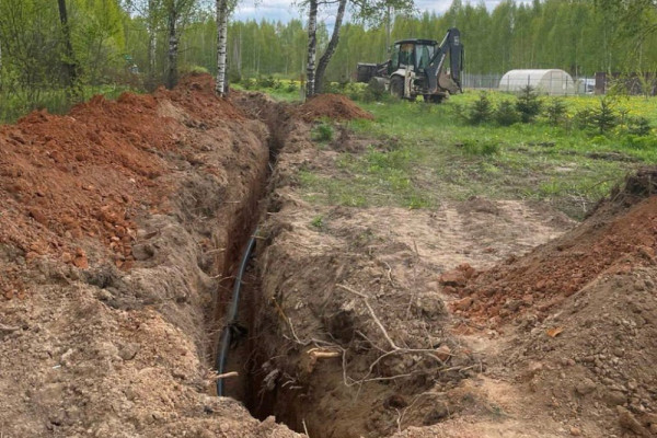 В Хиславичском округе стартовал масштабный капремонт водопроводных сетей