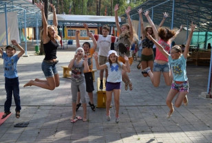 В Смоленске более полутора тысяч детей проведут лето в лагерях