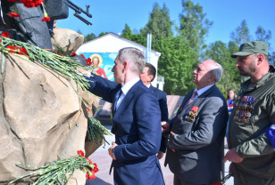В деревне Рыбки Смоленской области открыли мемориал воинам-афганцам
