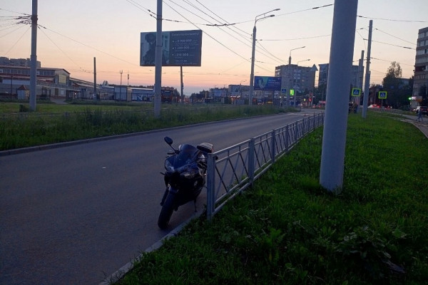 В Смоленске 22-летний мотоциклист сбил пешехода