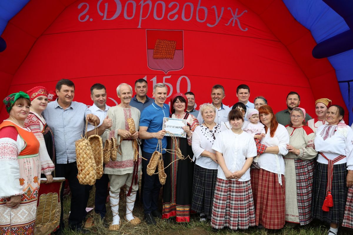 Депутаты Смоленской облдумы подвели итоги уходящей рабочей недели