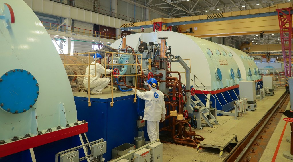 Энергоблок № 1 Смоленской АЭС включён в сеть почти на 19 суток раньше срока после завершения ремонта с модернизацией