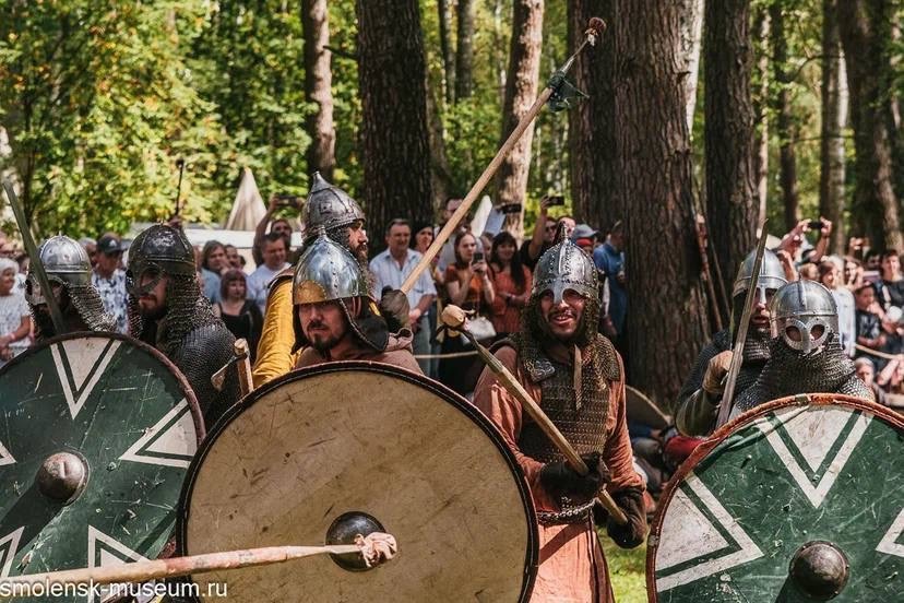 Более пяти тысяч гостей посетили в этом году фестиваль в Гнёздове