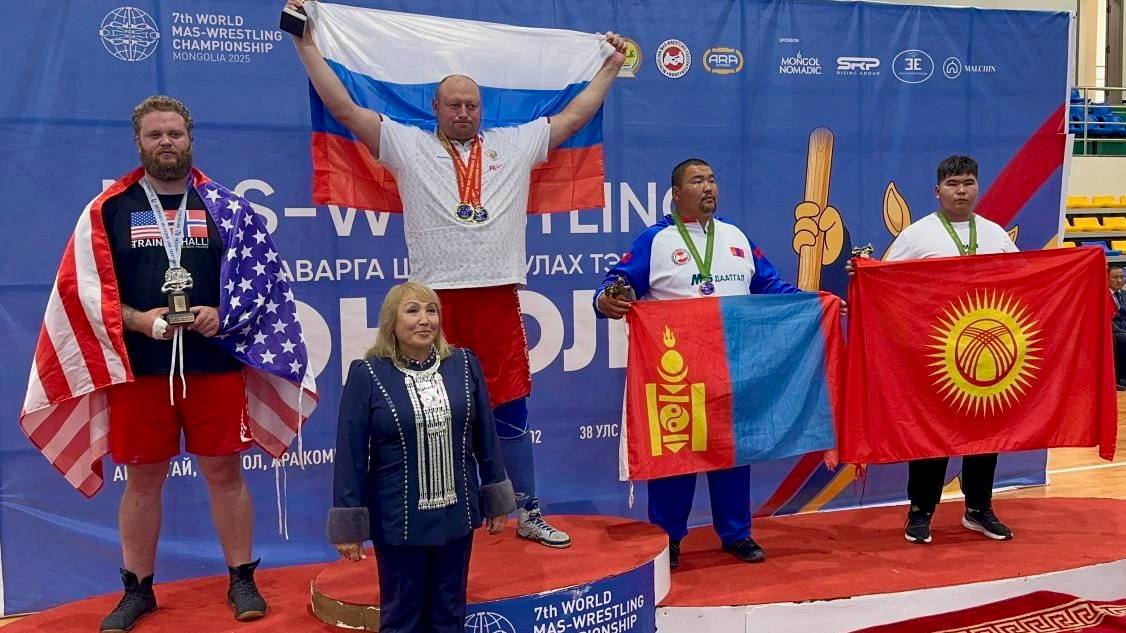 Богатырь из Смоленской области стал чемпионом мира