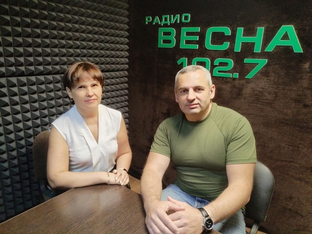 Надо просто быть счастливым