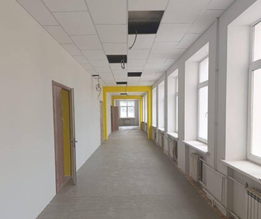 В Смоленске школа № 28 готовится к открытию после масштабного ремонта