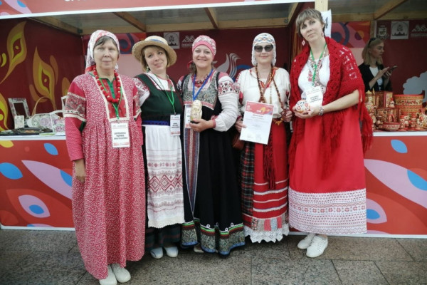 Смоляне успешно выступили на фестивале славянского искусства «Русское поле» в Москве